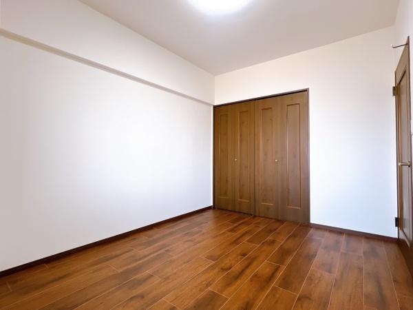 ダイアパレスパークサイド春日 洋室 ダイアパレスパークサイド春日 洋室