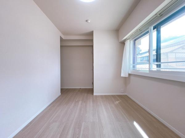 春日原ガーデンハウス1番館 洋室 WICもあるお部屋です♪ 春日原ガーデンハウス1番館 洋室 WICもあるお部屋です♪