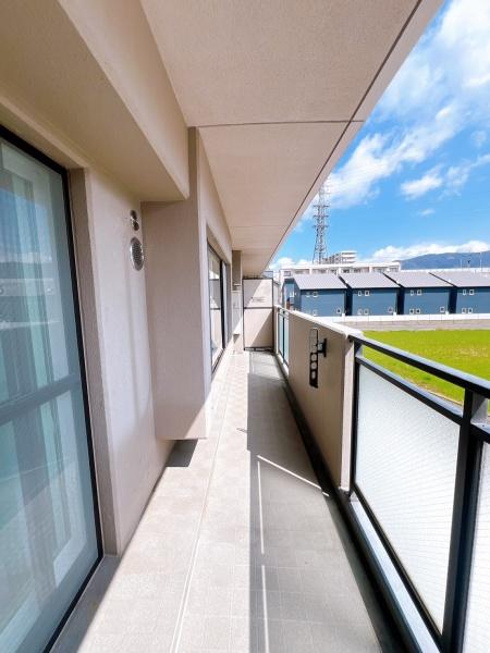 春日原ガーデンハウス1番館 バルコニー 南東向きのバルコニー♪ 春日原ガーデンハウス1番館 バルコニー 南東向きのバルコニー♪