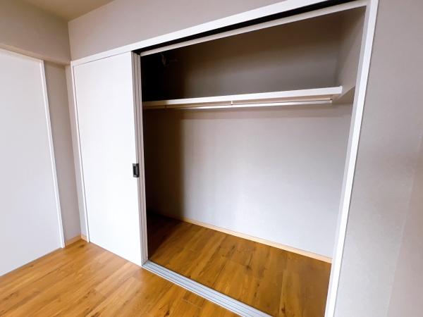 ラフィーネ春日原 収納 収納力が豊富なクローゼット♪ ラフィーネ春日原 収納 収納力が豊富なクローゼット♪